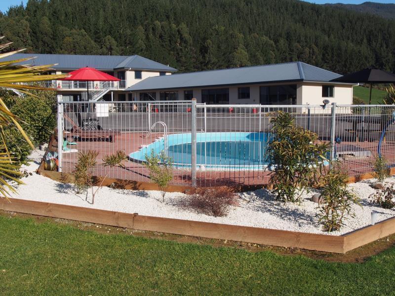 Linkwater Motel&Backpackers Exterior foto