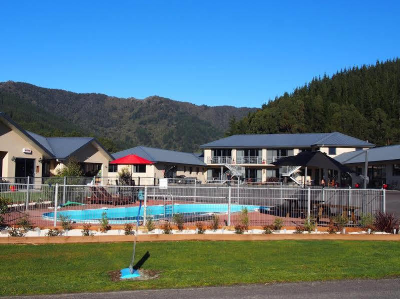 Linkwater Motel&Backpackers Exterior foto
